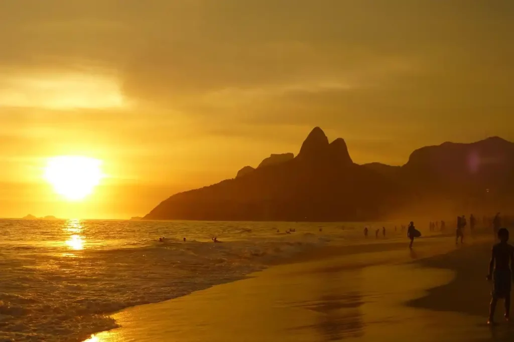 coucher de soleil à ipanema
