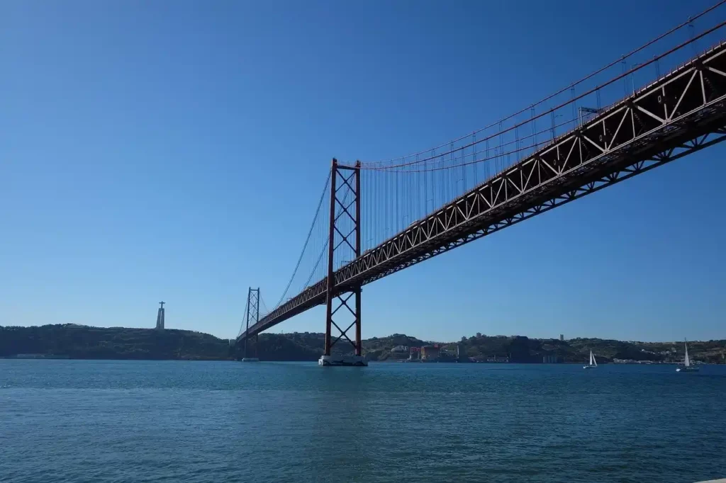 pont lisbonne