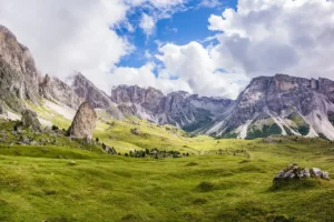 Lire la suite à propos de l’article Road trip de 3 jours dans les Dolomites : l’itinéraire express