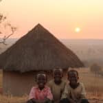 Préparer son voyage en Afrique : comprendre et respecter les coutumes locales