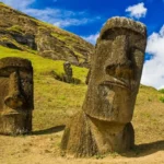 Île de Pâques : Votre Guide Complet pour une Aventure Inoubliable au Bout du Monde