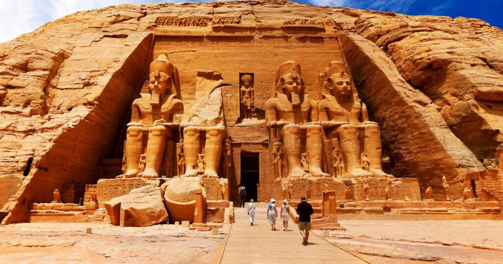 Sécurité, arnaques, accès aux sites… Voyager en Égypte en solo est-il raisonnable ?