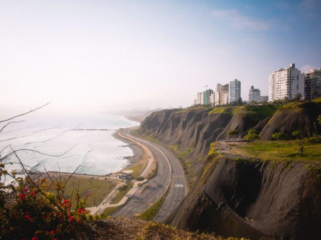 Vue sur la plage de LIMA