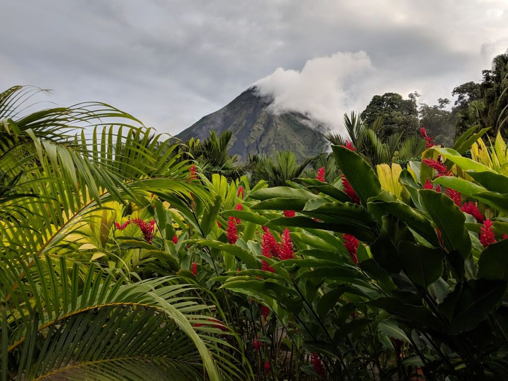 Volcan au costa rica