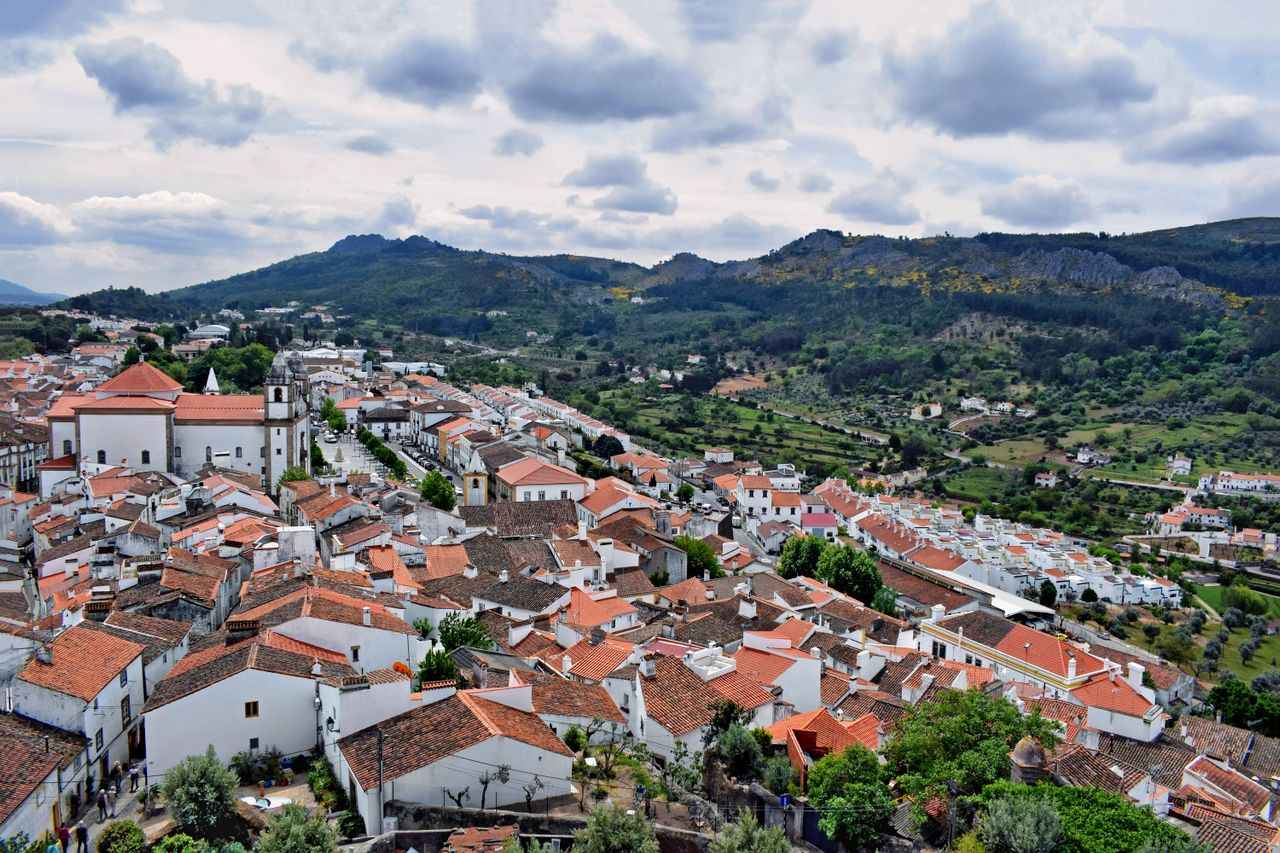 photo d'un village dans la region de l'alentejo