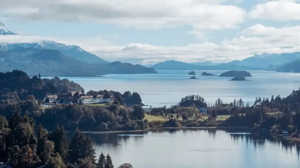 vue sur le lac de bariloche